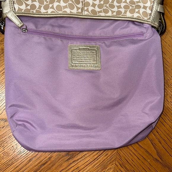 COACH Chelsea Heritage Stripe Hobo/Shoulder Bag - Picture 15 of 17